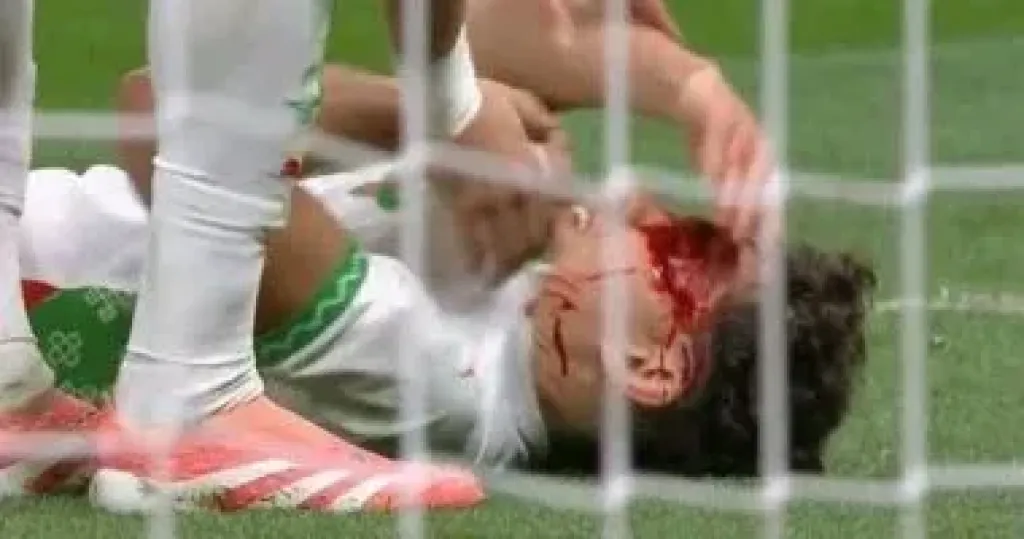 نائل العيناوي لاعب منتخب المغرب
