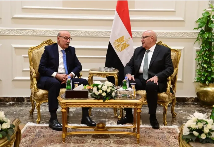 رئيس مجلس النواب يستقبل رئيس مجلس القضاء الأعلى
