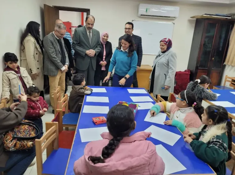 جانب من الزيارة 