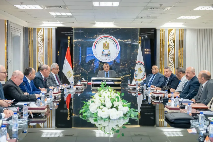 المهندس محمد صلاح الدين مصطفى وزير الدولة للإنتاج الحربي