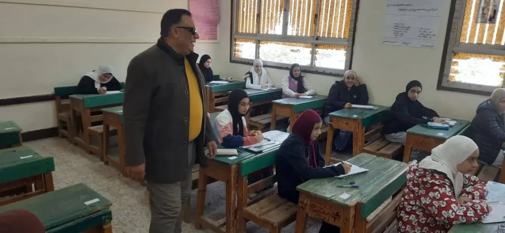 جانب من المتابعة 