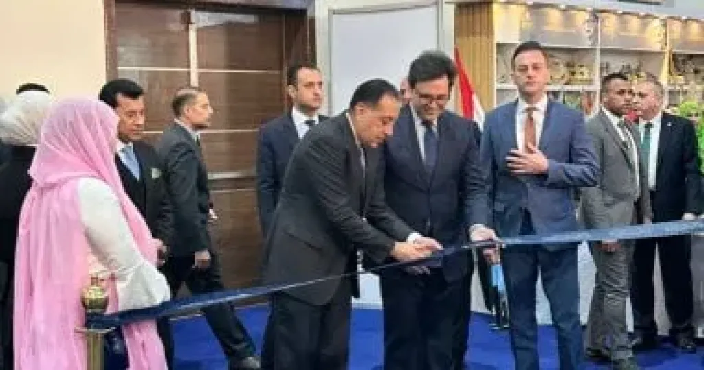 الدكتور مصطفى مدبولى رئيس مجلس الوزراء