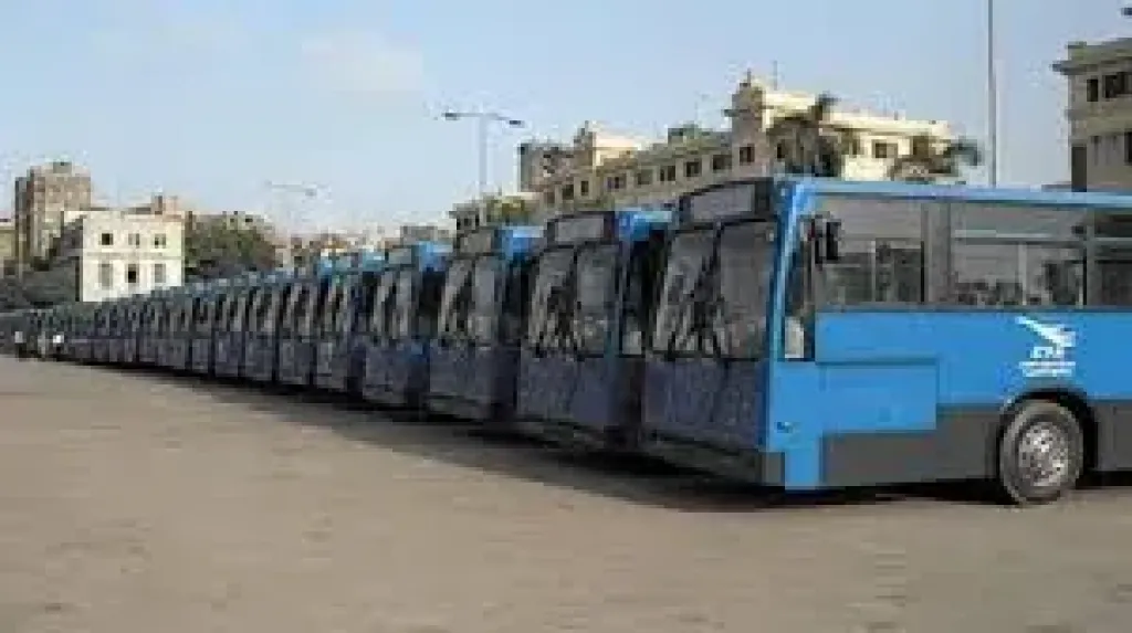 اتوبيسات النقل العام بالقاهرة