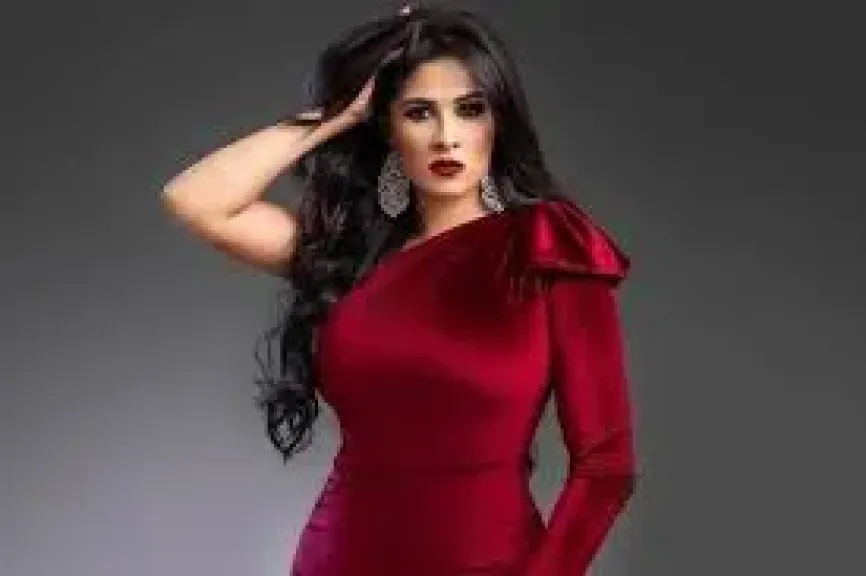 ياسمين عبد العزيز