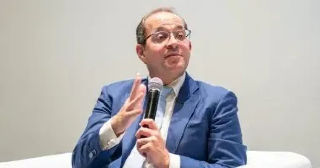 وزير المالية 