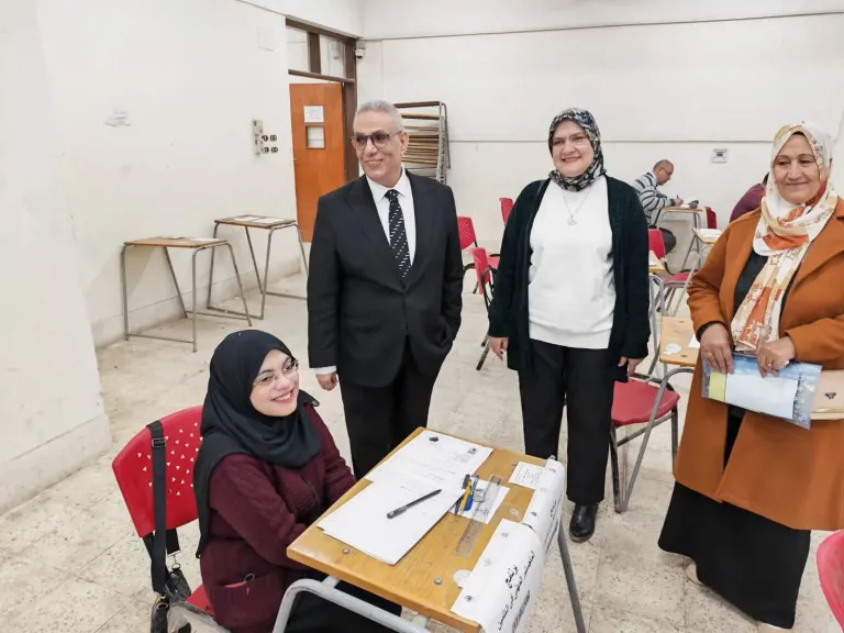 عميد كليه تجاره باسيوط 