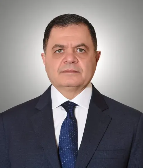  اللواء محمود توفيق وزير الداخلية 