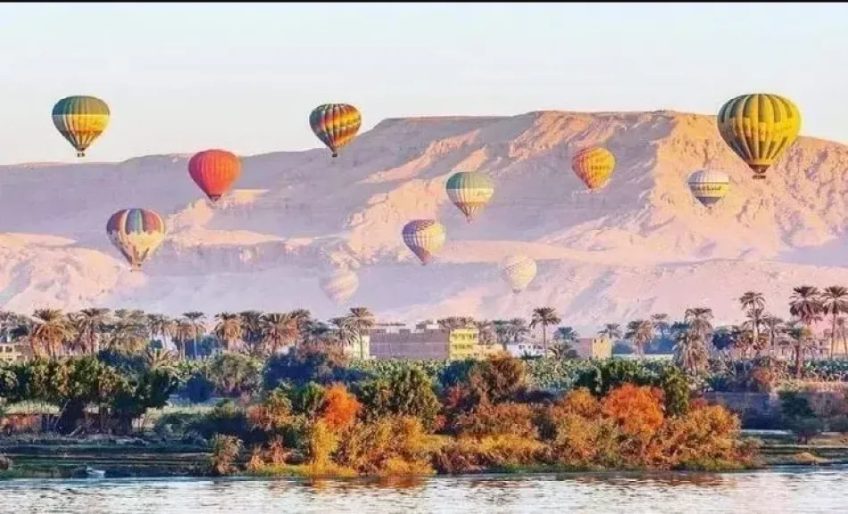 البالون الطائر 