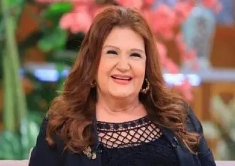 الفنانة ميمي جمال