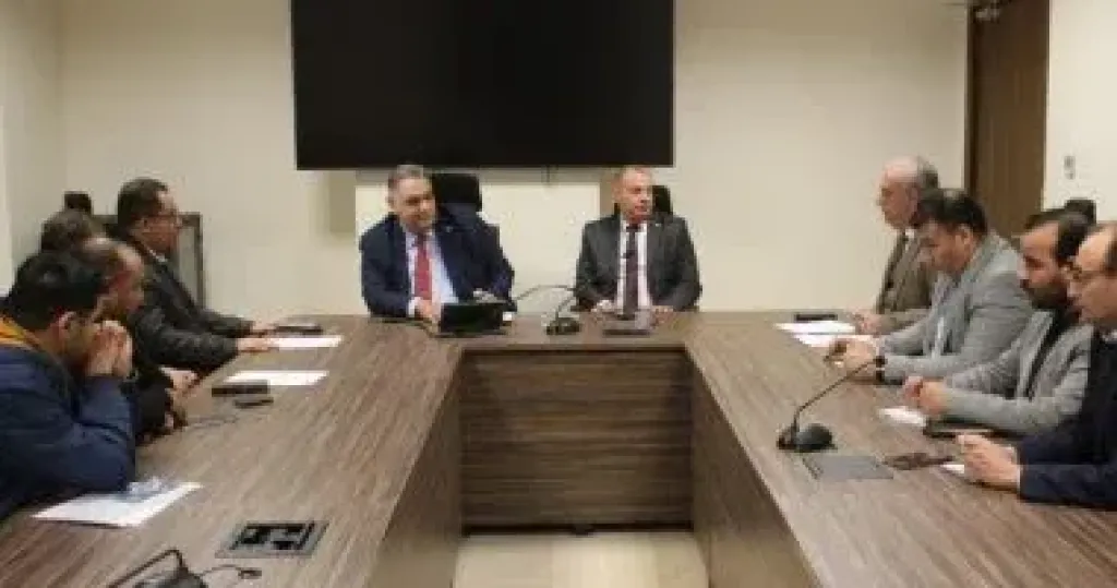 جانب من الاجتماع 