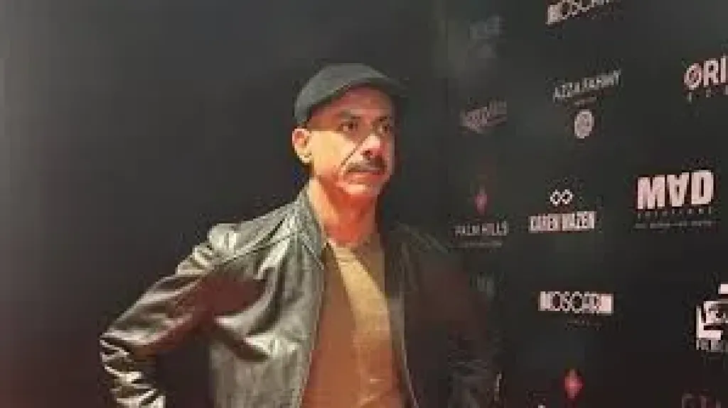 محمد فراج بطل مسلسل أب ولكن