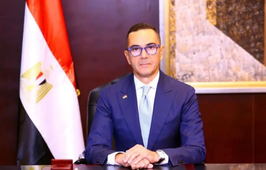 المهندس حسن الخطيب- وزير الاستثمار