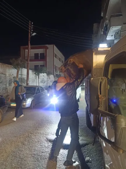 جاانب من ازالة الاشغالات 