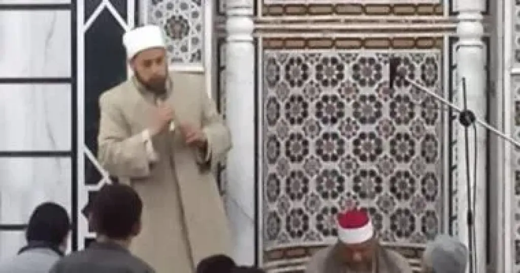 ندوات بالمساجد لدعوة الأسر بالتيسير للزواج