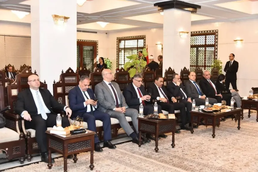 محافظ أسيوط  