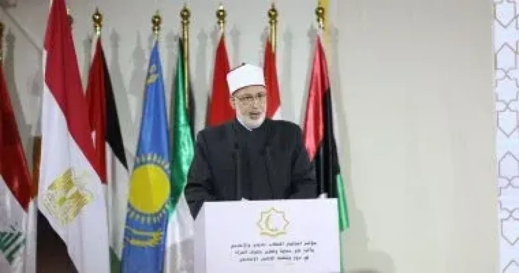 الدكتور محمد الضوينى وكيل الأزهر
