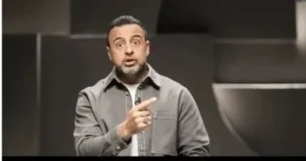 مصطفي حسني 