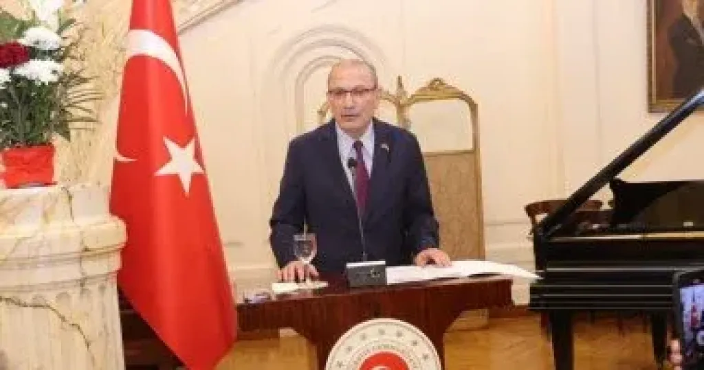 السفير التركي  صالح موطلو شن  