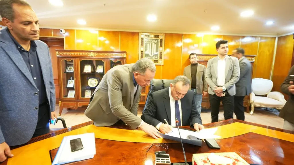 محافظ  يعتمد النتيجه 
