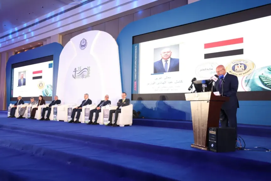 وزير الصناعة والنقل