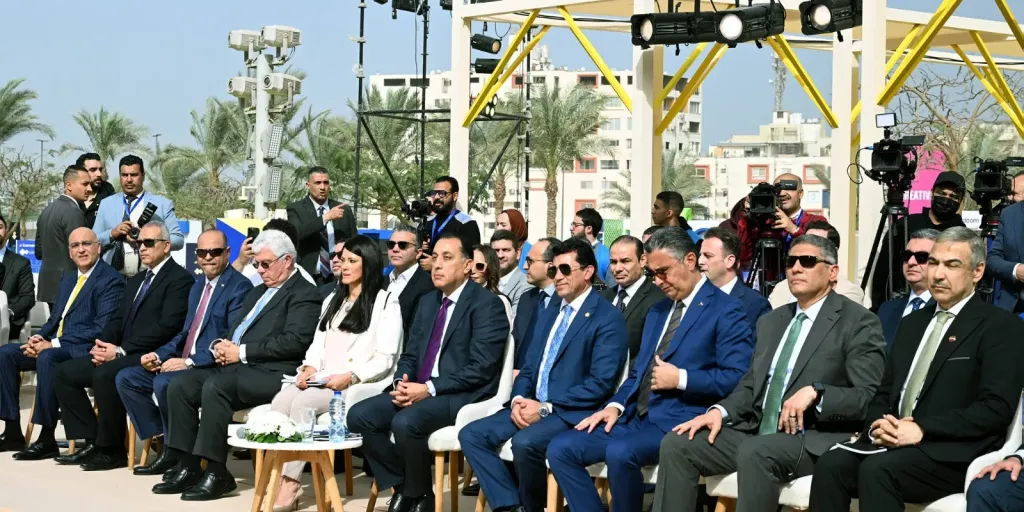 جانب من الحضور 