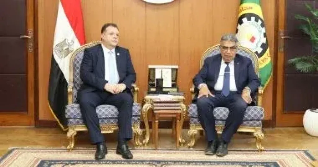 محافظ الدقهلية يوقع مذكرة تفاهم مع مدينة فيليكو تارنوفو