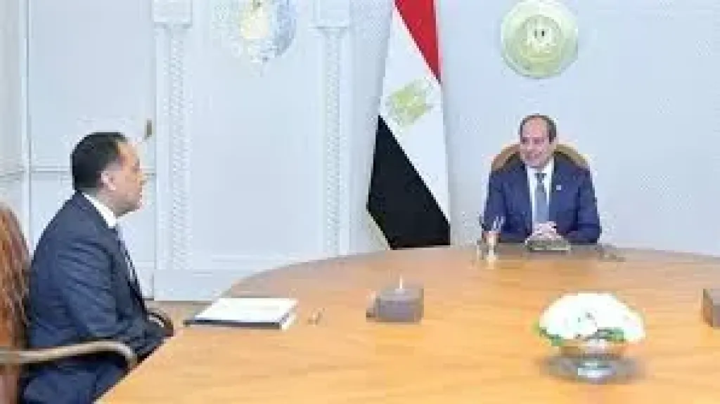 الرئيس السيسى ومصطفى مدبولى