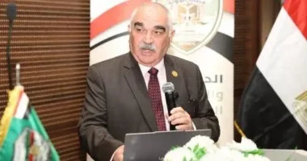 الدكتور حسين مدكور