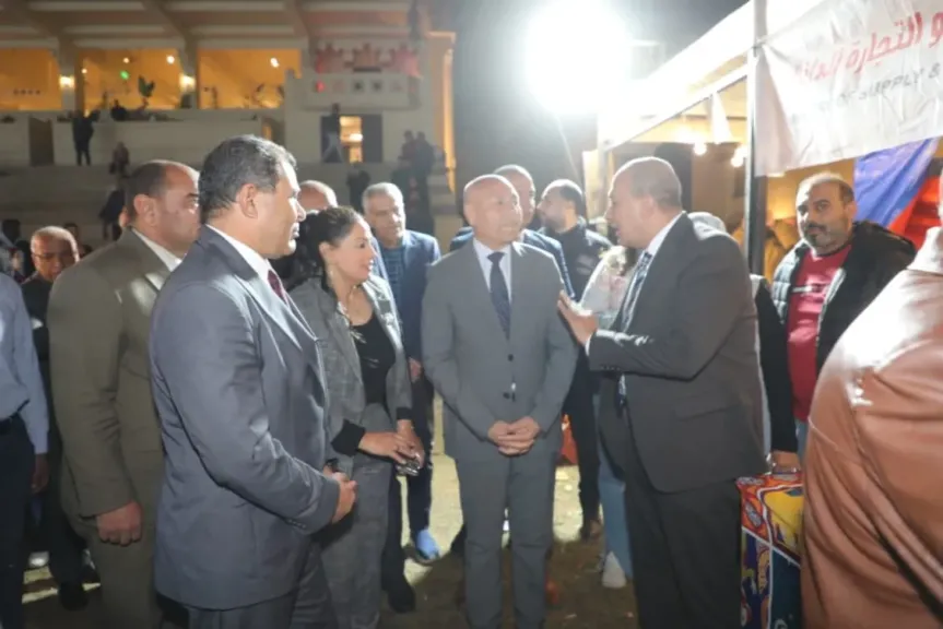 جانب من الزيارة 