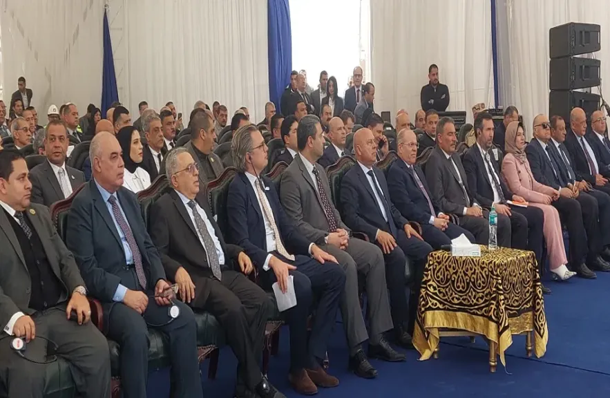 خلال اللقاء