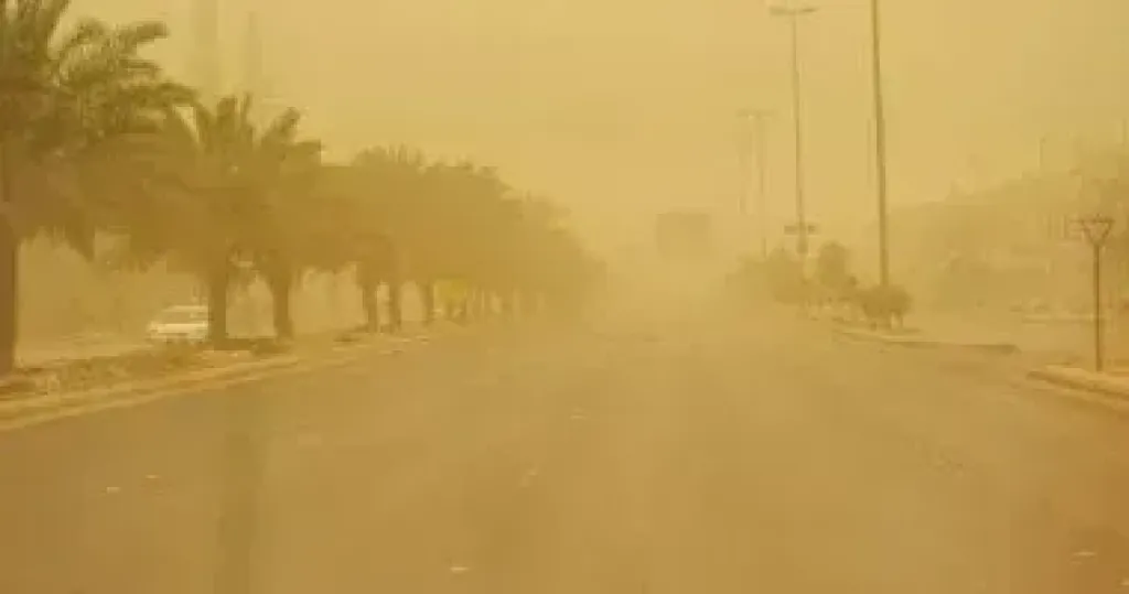 العاصفة الترابية