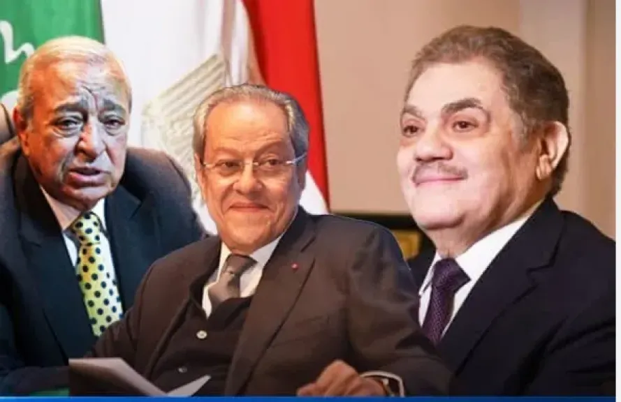 د.السيد البدوى  ومنير فخرى والمحامى جميل سعيد