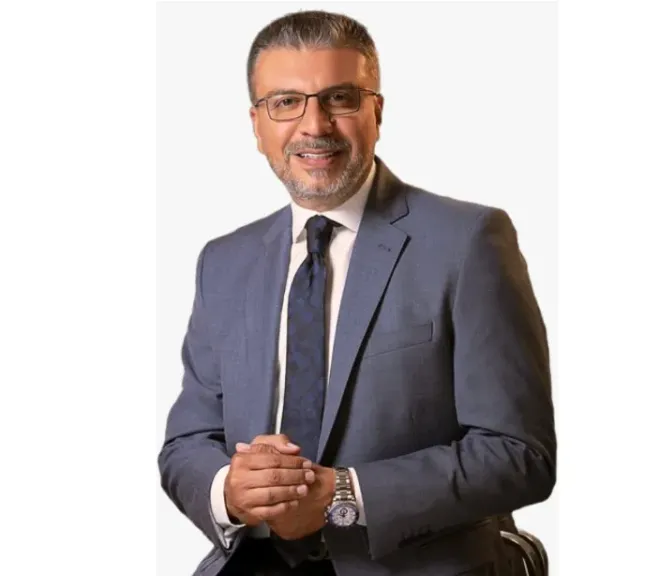 الاعلامى عمرو الليثى