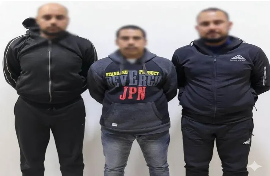 الاشقاء الثلاثة المتهمين