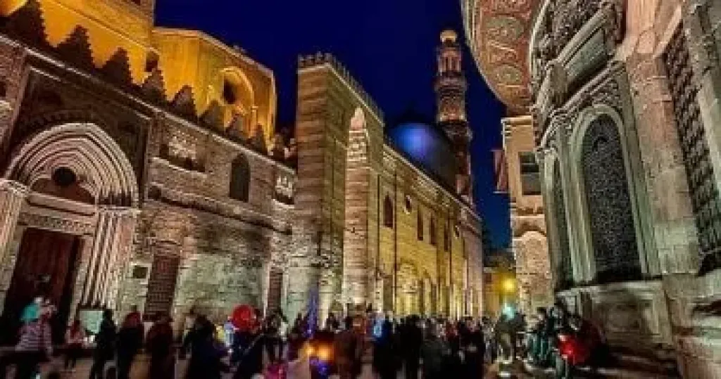 شارع المعز لدين الله