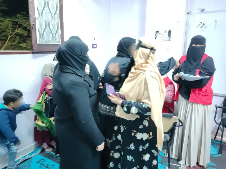 جانب من متابعه 