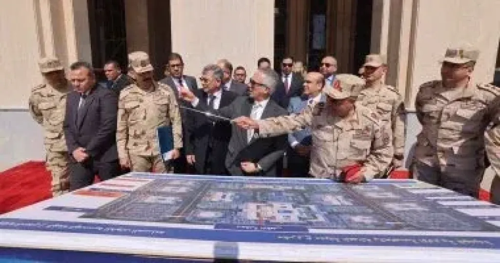 جانب من الجولة 