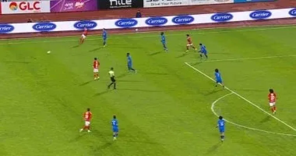   الاهلي و سموحة