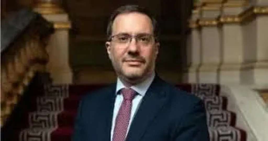 سفير بريطانيا فى مصر