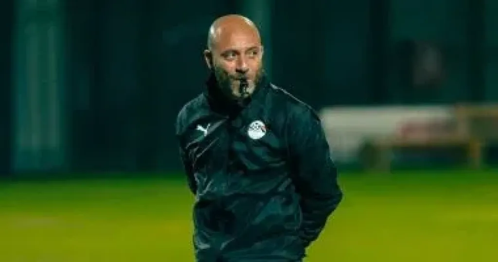 وائل رياض مدرب منتخب الشباب