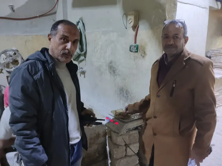 جانب من متابعه 