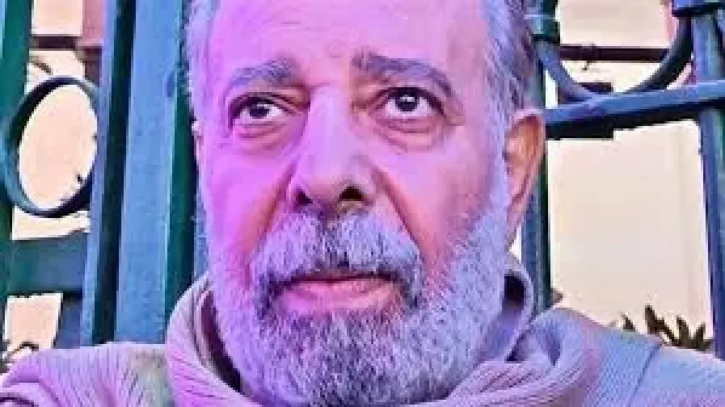 الفنان ياسر صادق
