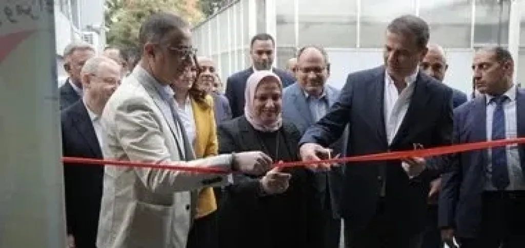 جانب من الافتتاح 