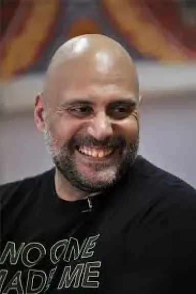 عبد العزيز مخيون