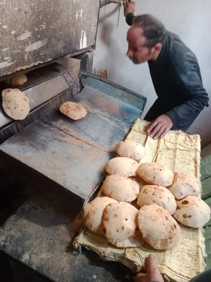 جانب من متابعه 