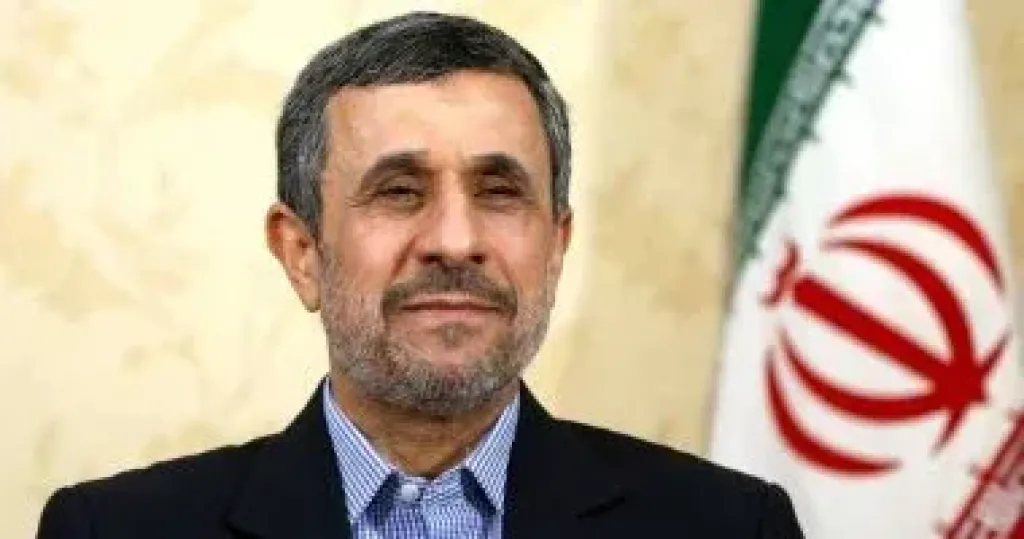 الرئيس الإيراني السابق محمود أحمدى نجاد