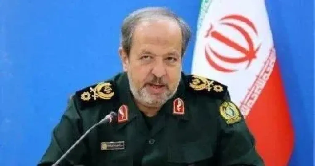 وزير الدفاع بالإنابة فى إيران