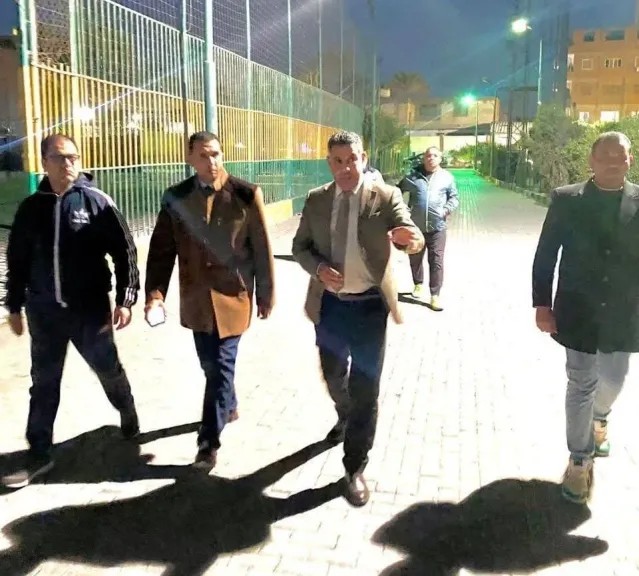 زيارة مفاجئة
