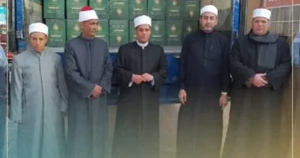 توزيع 5000 حصة من المواد الغذائية في خمس محافظات