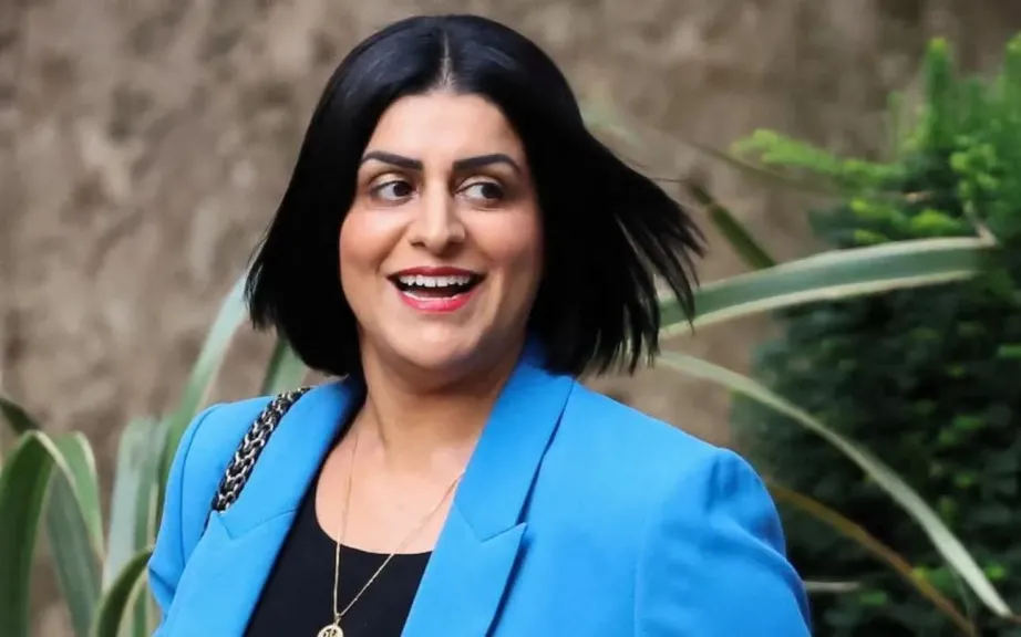 شبانة محمود وزيرة داخلية بريطانيا